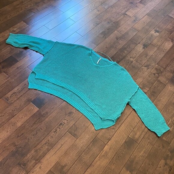 Free People Oversized Knit Sweater Size S - Picture 9 of 9